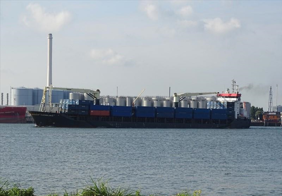 MV Unicloud